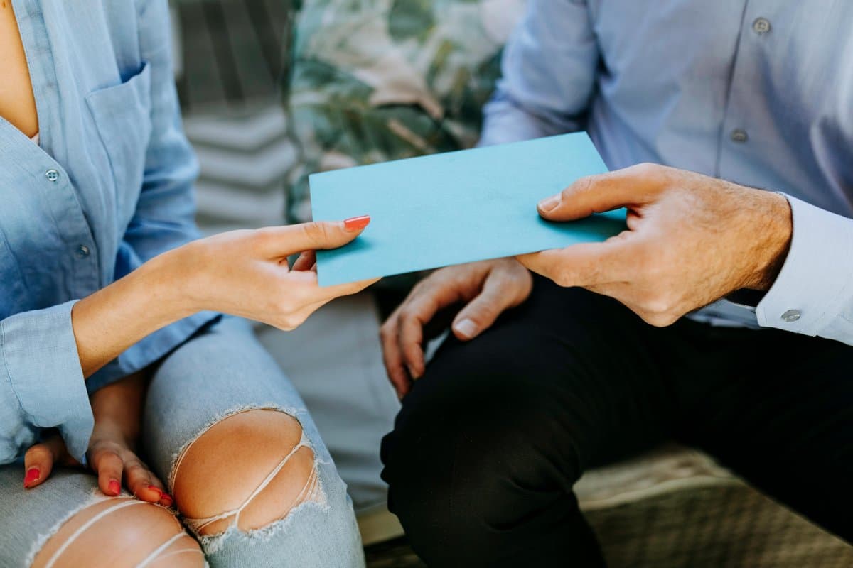 Rights Offering Explained: How Shareholders Benefit